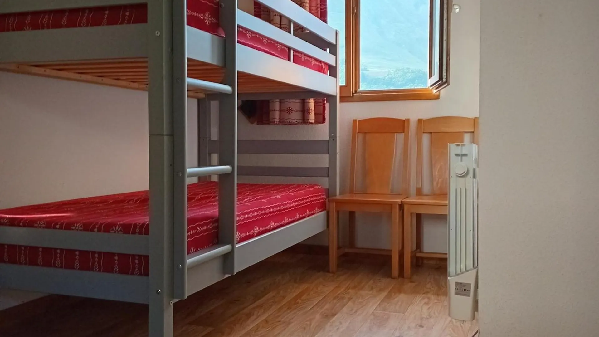 Appartement Confortable, 300M Des Pistes Et Commerces, Balcon Sud, Parking, Animaux Acceptes - Fr-1-618-14 ألبيز-مونتروند شقة